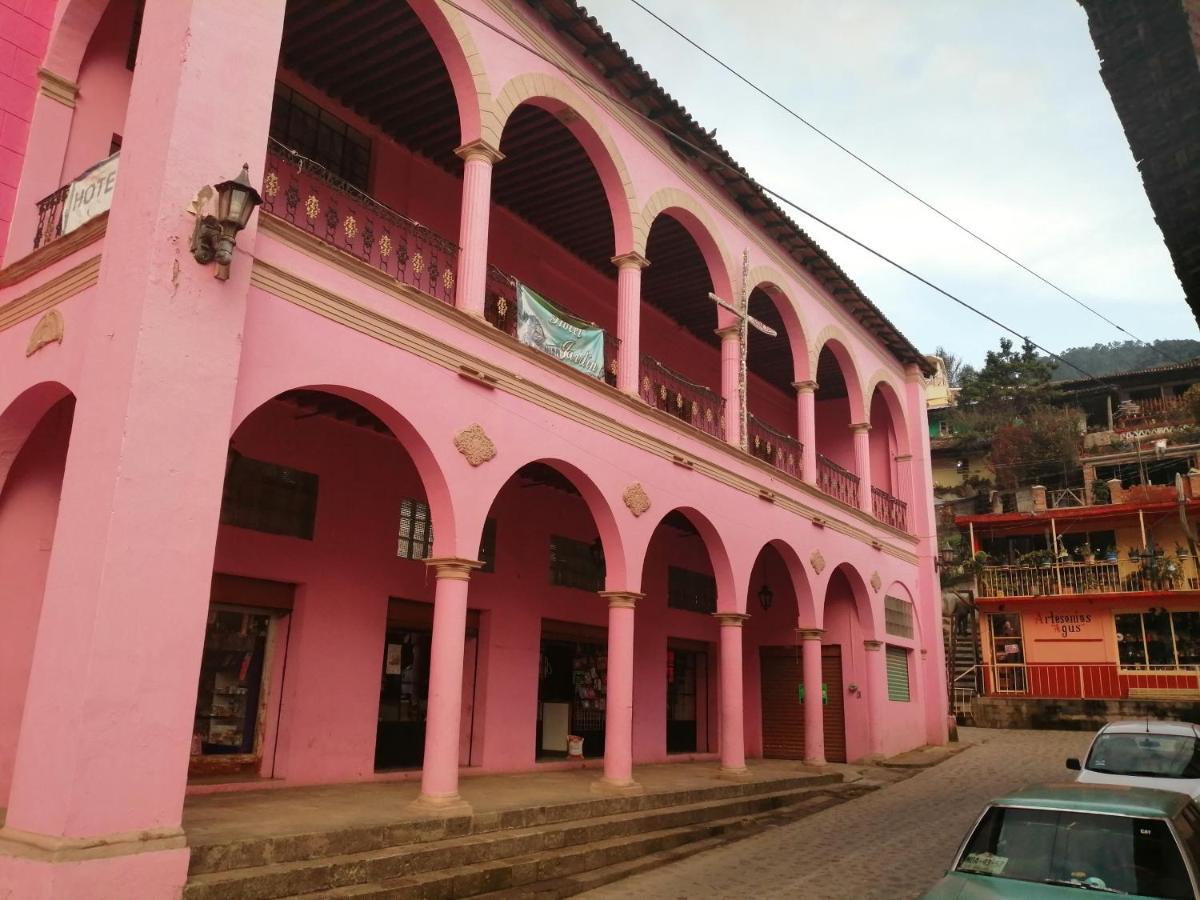 Hotel Jardin Mineral de Angangueo Екстер'єр фото